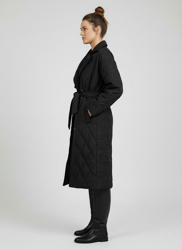 Siyah Kapitone Kaban