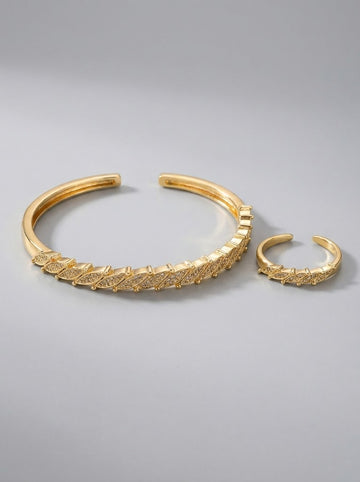 Gold Helenistik Yaprak Desenli Taşlı Kelepçe Bilezik ve Yüzük Seti