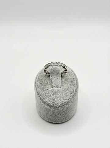 Gümüş Geometrik Montürlü Zirkon Taşlı Yüzük