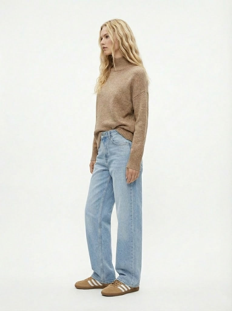 Açık Kahve Yarım Balıkçı Yaka Triko Kazak