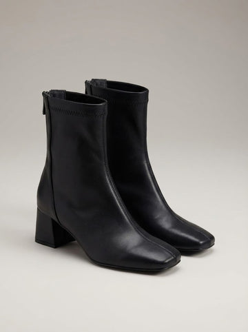 Siyah Streç Bilekli Bot